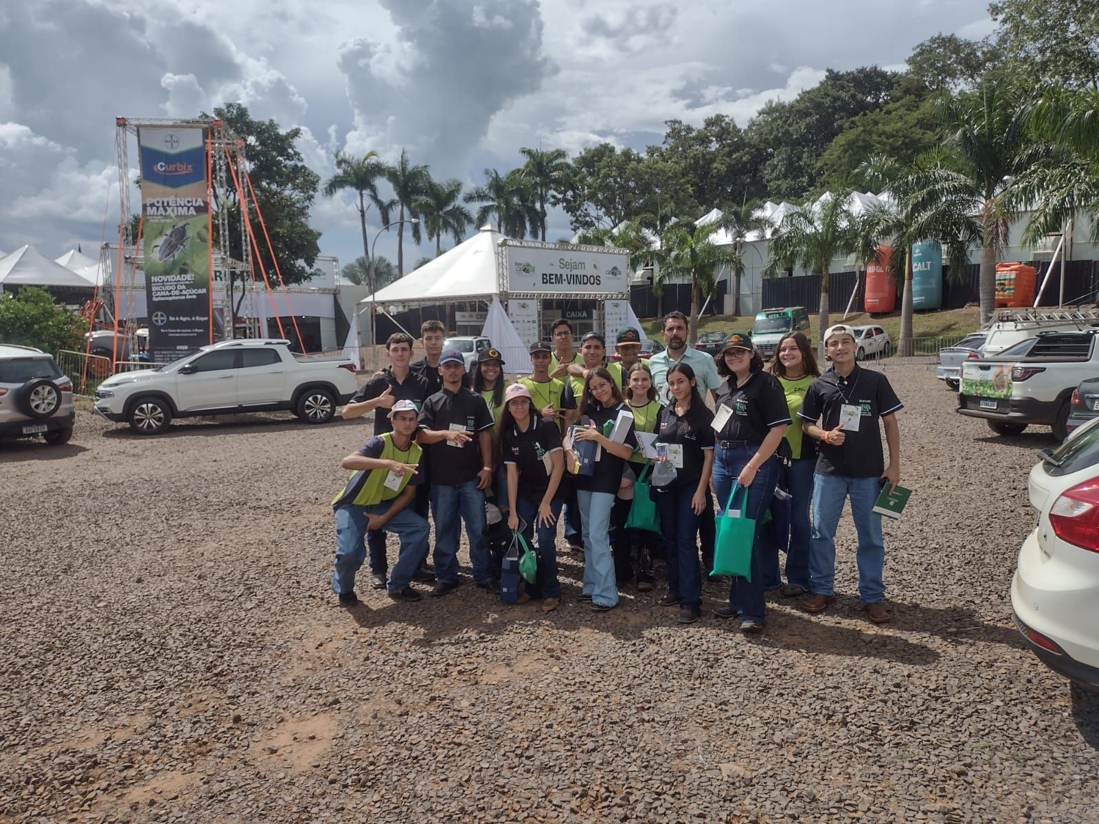 Visita a ExpoCamda 2024 com intuito de compartilhar conhecimentos voltados a Agricultura de Precisão e ao uso de biológicos